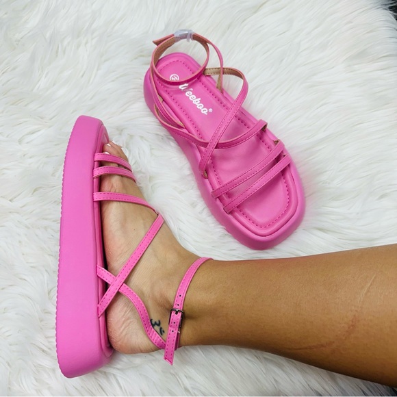 Pink platform sandal - Picture 3 of 7